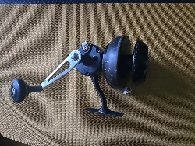 RARE VINTAGE REEL moulinet ancien RU STAR neuf en boite pêche ancien