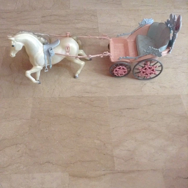 MATTEL CAVALLO CON carrozza Barbie da recupero EUR 24,99 PicClick IT