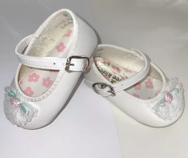 Vtg Wee Kids size 0 White Mary Jane Infant baby Girl or doll Shoes