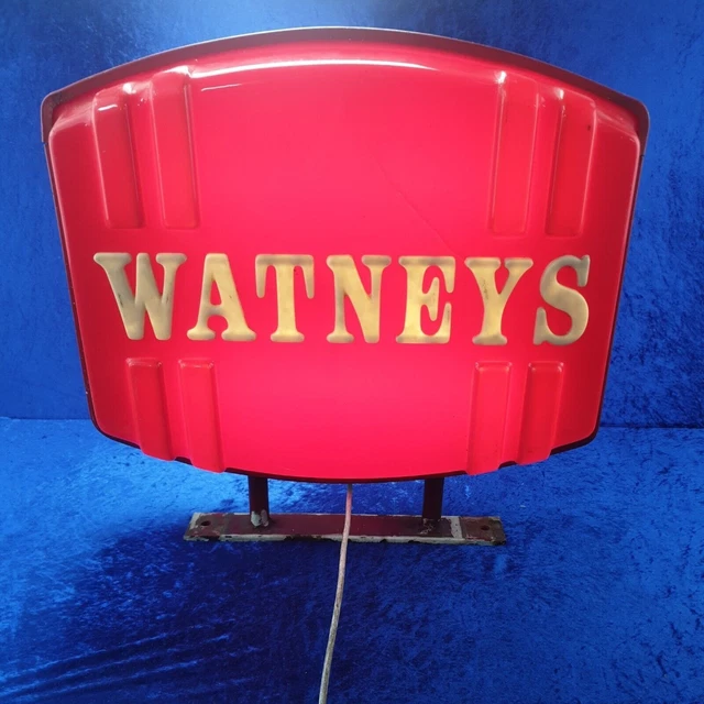 Vintage Watneys Red Barrel Light Up Bar Pub Sign Large Man Cave Decoration