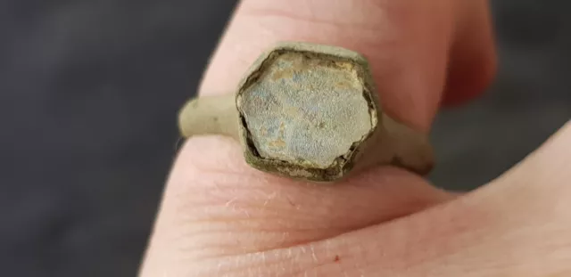 Stunning UR Roman hidden Chi Rho copper/glass ring A must read description L124x