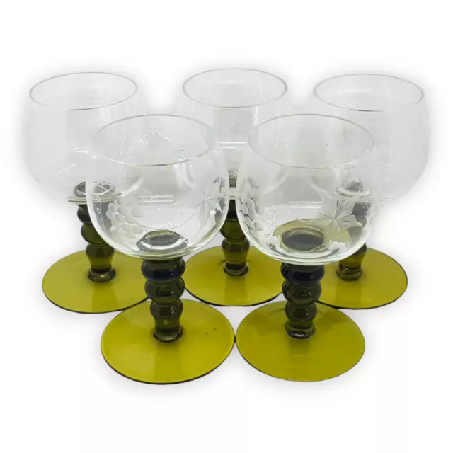 5 Weingläser Römer Kugelfuß Weinrebe Trauben Dekor Antik Grün Oliv Art Deco Glas