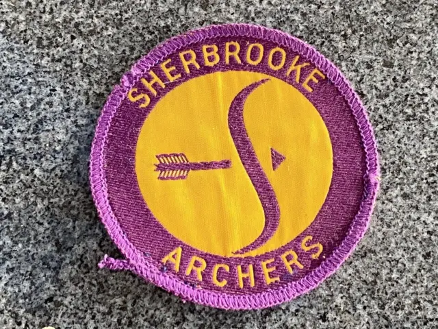 Souvenir cloth badge - Sherbrooke Archers - Sewing Hunting / Sport
