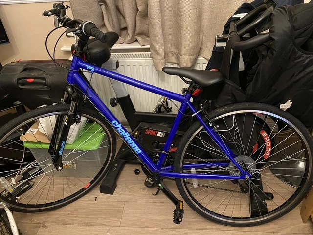 28 inch store hybrid bike
