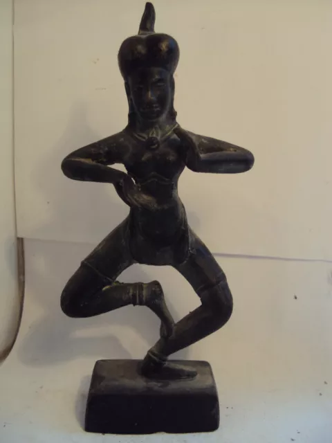 Stunning Khmer bronze dancing Apsara bronze statue, antique antiquity