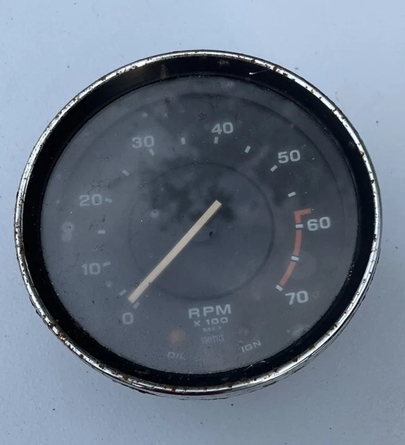 Vintage MG MGB Smiths Tachometer 7000 RPM Gauge  A2 Triumph TR6