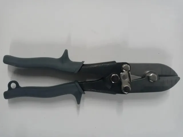 Wiss WC3SN Matte Black Steel 22 ga. 3-Blade Non Slip Hand Crimper 9-3/4 L in.