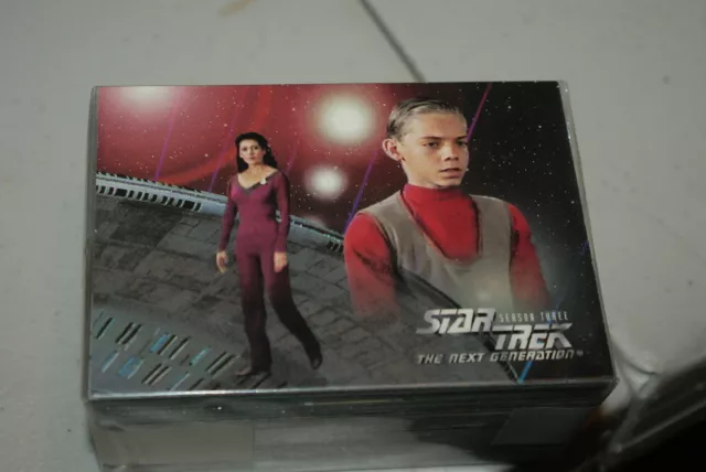 Star Trek TNG Next Generation Season 3 -108 card set from skybox 1995