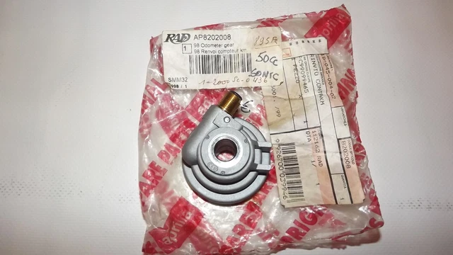 APRILIA scooter SONIC 50 Prise entraineur compteur réf: AP8202008 Neuf d'origine