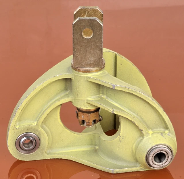 Make Offer! ~ Nos ~ Piper Aerostar Bellcrank Assy, L/H ~ P/N: 400089-002