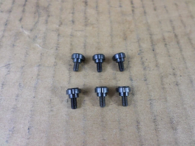 Lot of 6 Kennametal 360.550 4-Shape RH Hole Size 3 Clamps