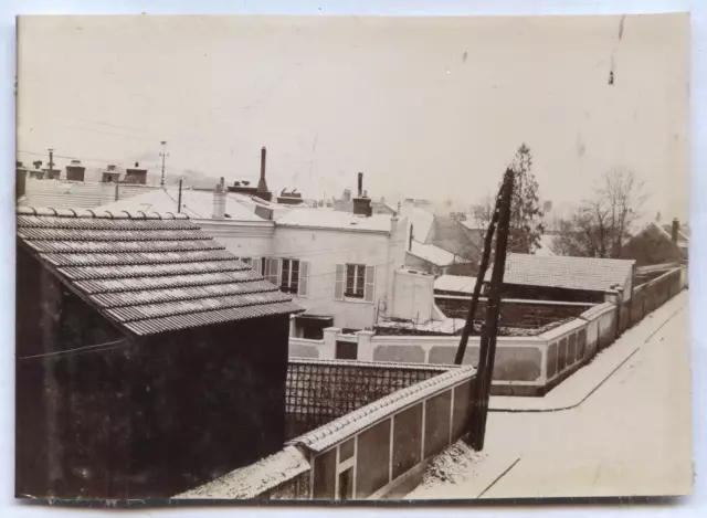 photo ancienne . Rambouillet sous la neige . 1902