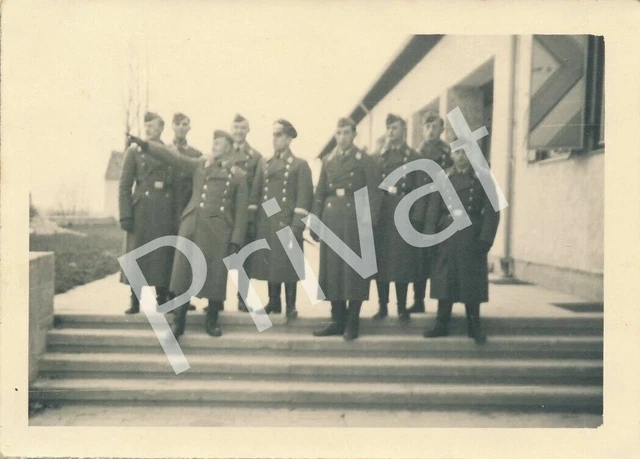 Foto WK2 Jagdgeschwader KG 51 Feldwebel Unteroffiziere Neubiberg 1940 A1.32