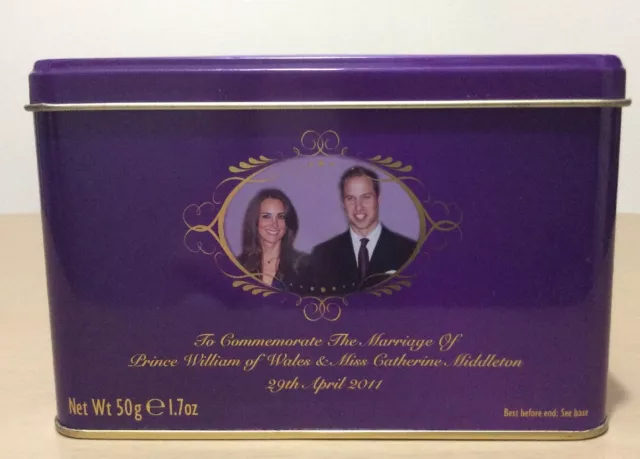 Royal Wedding Commemorative Tin Of Prince William And Catherine Middleton 2011