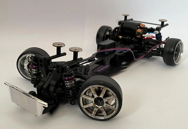 Telaio Per Auto Radiocomandata 3Racing Sakura M 1/10 A 4 Ruote Motrici (4WD). Modello 2018, Precisione Artigianale. Include Tacchetti E Sistema Di Stabilizzazione Con Barre Per Prestazioni Ottimali. - 3