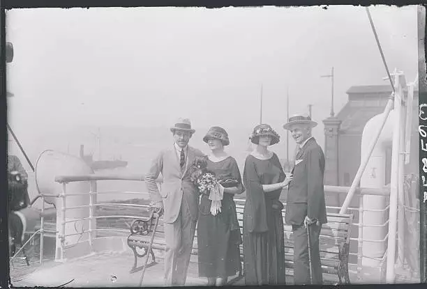 SS Olympic Sails Mr Richard Hudnut Mrs Rudolph Valentino 1922 OLD PHOTO