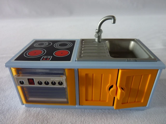 Playmobil 5167 - Maison Transportable Avec Meuble Cuisine, Four Et Accessoires Chambre - Occasion