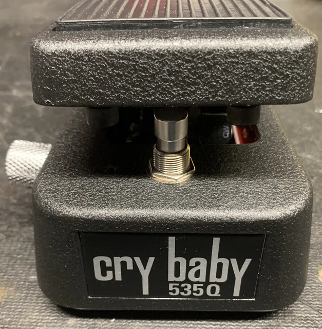 Dunlop  535q wah pedal