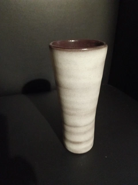 Vintage Poterie vase tube ACCOLAY signé  KC tête couronnée petit modèle 1950's