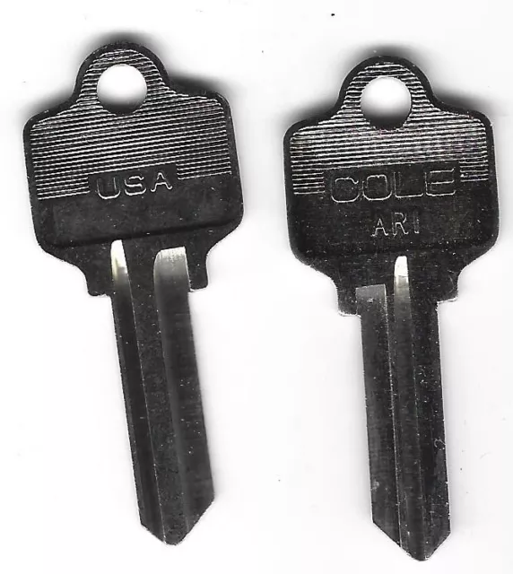 Cole AR1 same as Ilco 1179 and Original Arrow K3 NOS uncut key blank