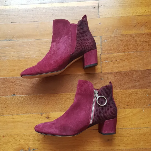 Django and Juliette Halotte Burgundy Suede Leather Ankle Boots, Size 36 AU5