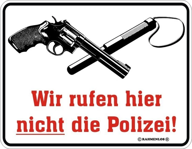 FEMER Targa In Metallo Con Scritta Tedesca "Qui Non Chiamiamo La Polizia" – 27x10 Cm – Decorazione Divertente Per Casa, Garage E Ufficio - 3