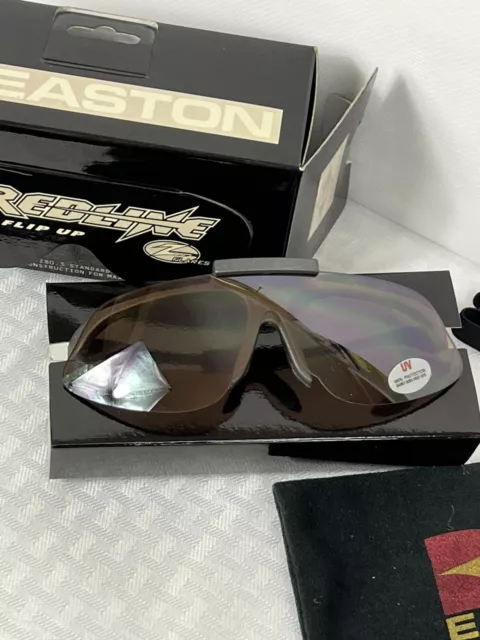 Easton Redline Flip Up Z Flares Sun Glasses 100%UV Prot UV Rays Black NEW IN BOX