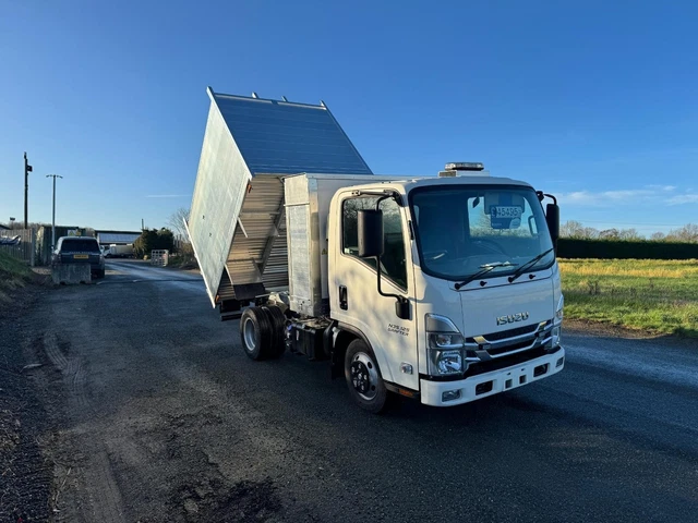 ISUZU GRAFTER 1.9D N35 Green arb tipper 2dr Diesel Manual RWD SWB Eu ...