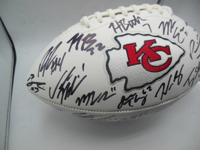 PATRICK MAHOMES TRAVIS Kelce 20232024 Kansas City Chiefs Team Signed