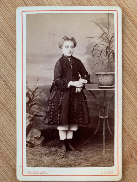 Photo Carte de Visite CDV Portrait jeune fille 1860 Th Schahl Dijon