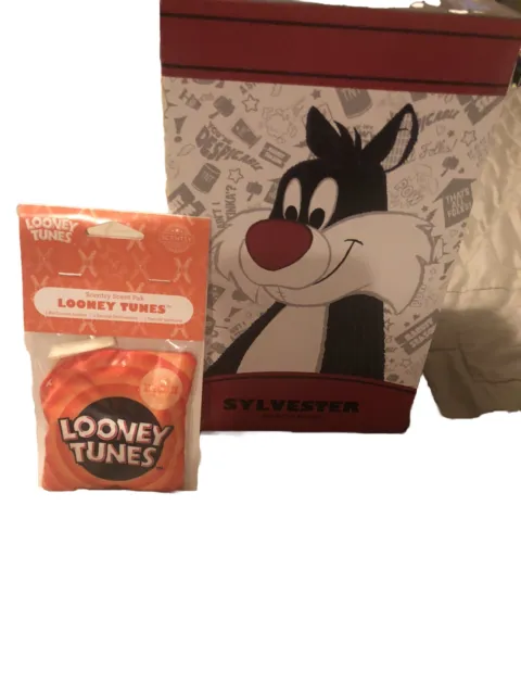 Sylvester Scentsy Buddy NEW In Box And Scent Pak Looney Tunes