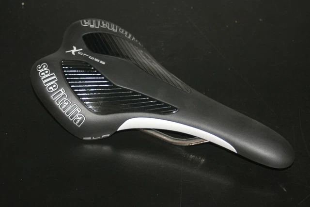 selle italia titanium saddle