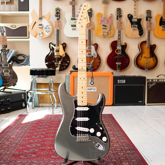 2005 FENDER ERIC Clapton Stratocaster peltro con custodia rigida G&G