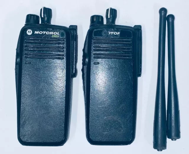 Set Of (2) MOTOROLA XPR 6100 ,UHF   403-470 MHz Two Way Radios  AAH55QDT9JA1AN