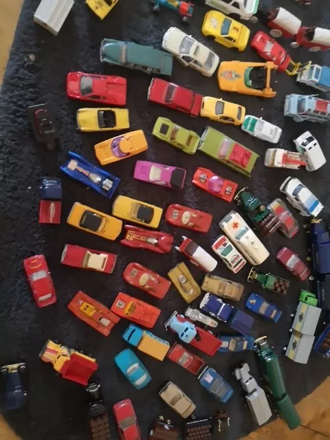 Konvolut alte Spielzeugautos von Matchbox & Schuco