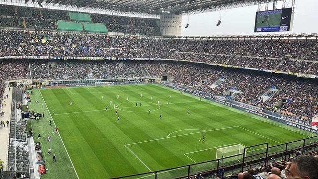 Biglietto INTER BENFICA - SECONDO ANELLO BLU Settore 215