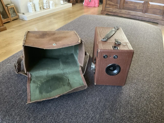 BOX CAMERA BROWN In Canvas Case Good Condition For Age. £10.80 ...