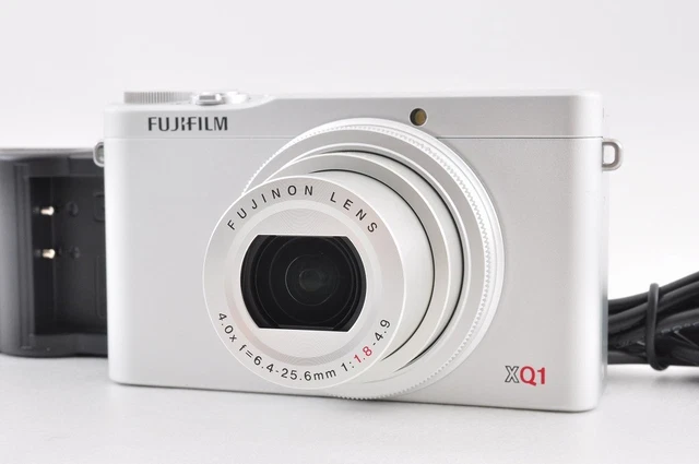 FUJIFILM XQ1 美品 人気モデル 500 【公式通販】