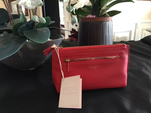 🌹Ted Baker🌹* Red* 👜👛Leather Zip Pocket Washbag 👜👛 Neu Mit Etikett 2