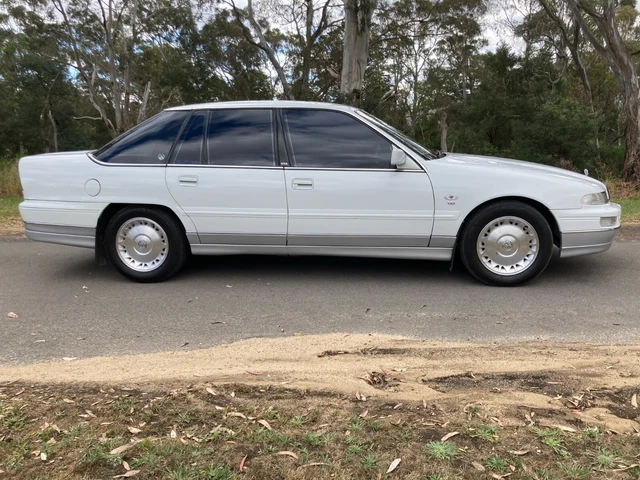 vs caprice holden statesman 1999 series III V8 matching numbers "roller motor"