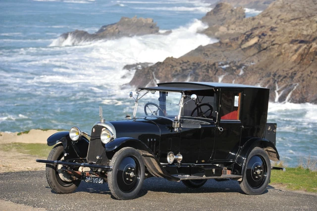 VOISIN C1 Coupé Deville 1922