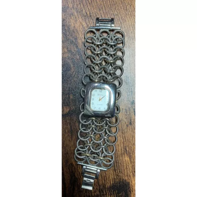 GENEVA PLATINUM WOMENS Watch No. 5423 Japan Movement Gold Silver