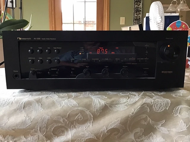 NAKAMICHI AV-500 Stereo audio/video Receiver Pro Logic No Remote - working NAKAMICHI AV-500 Stereo audio/video Receiver Pro Logic No Remote - working