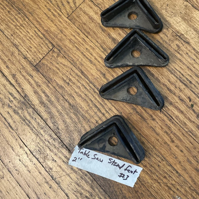 Skilsaw Delta 10” Benchtop Motorized Table Saw plastic feet for stand #3 Skilsaw Delta 10” Benchtop Motorized Table Saw plastic feet for stand #3