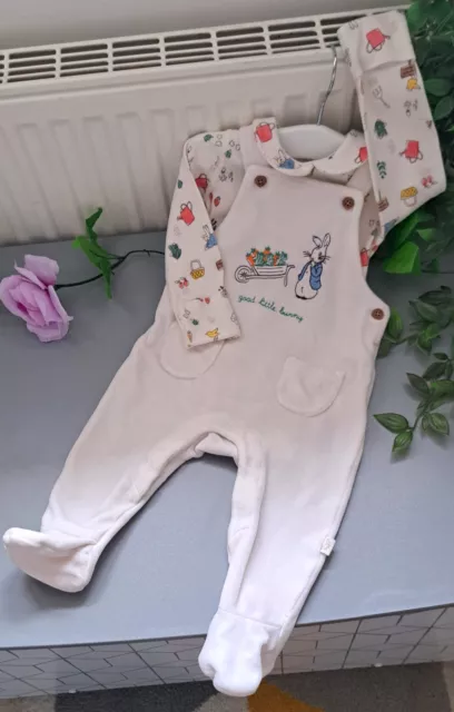 Baby Boy Girl Unisex 3-6 Months M&s Supersoft Velour Peter Rabbit Dungaree...