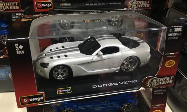 Kit de asamblare Bburago Dodge Viper SRT 10 ACR