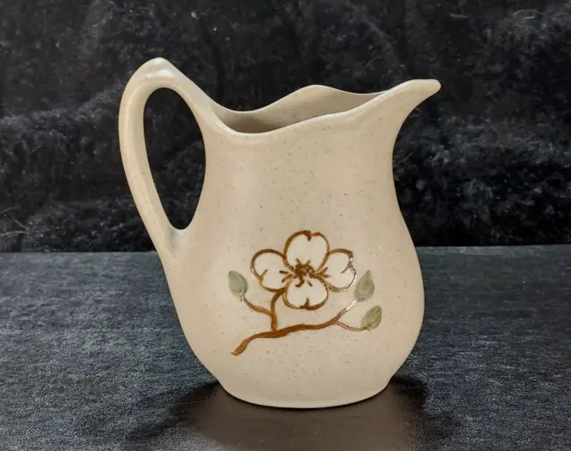 Vintage Pigeon Forge Pottery Wall Pocket - Hand Painted Dogwood Flowers - 4"