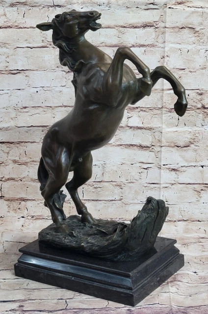 Dynamic Elegance Handcrafted Bronce Escultura De Cría Stallion Caballo Clásico