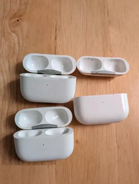 Apple AirPods Pro Case