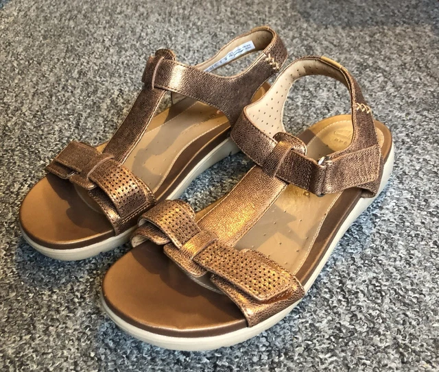 Clarks unstructured artisan sandals on sale